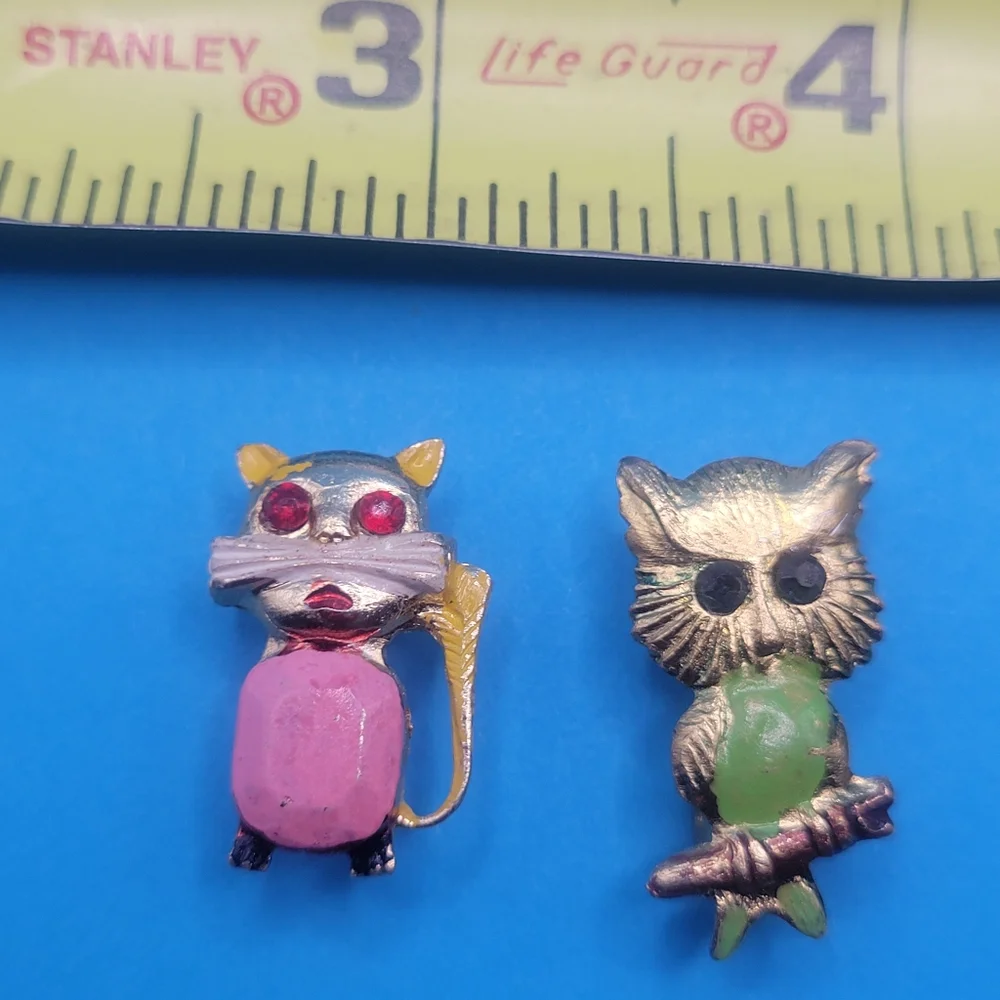 Cat & Owl Vintage Hong Kong Pins
